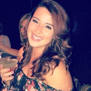 Meet your Posher, Carly